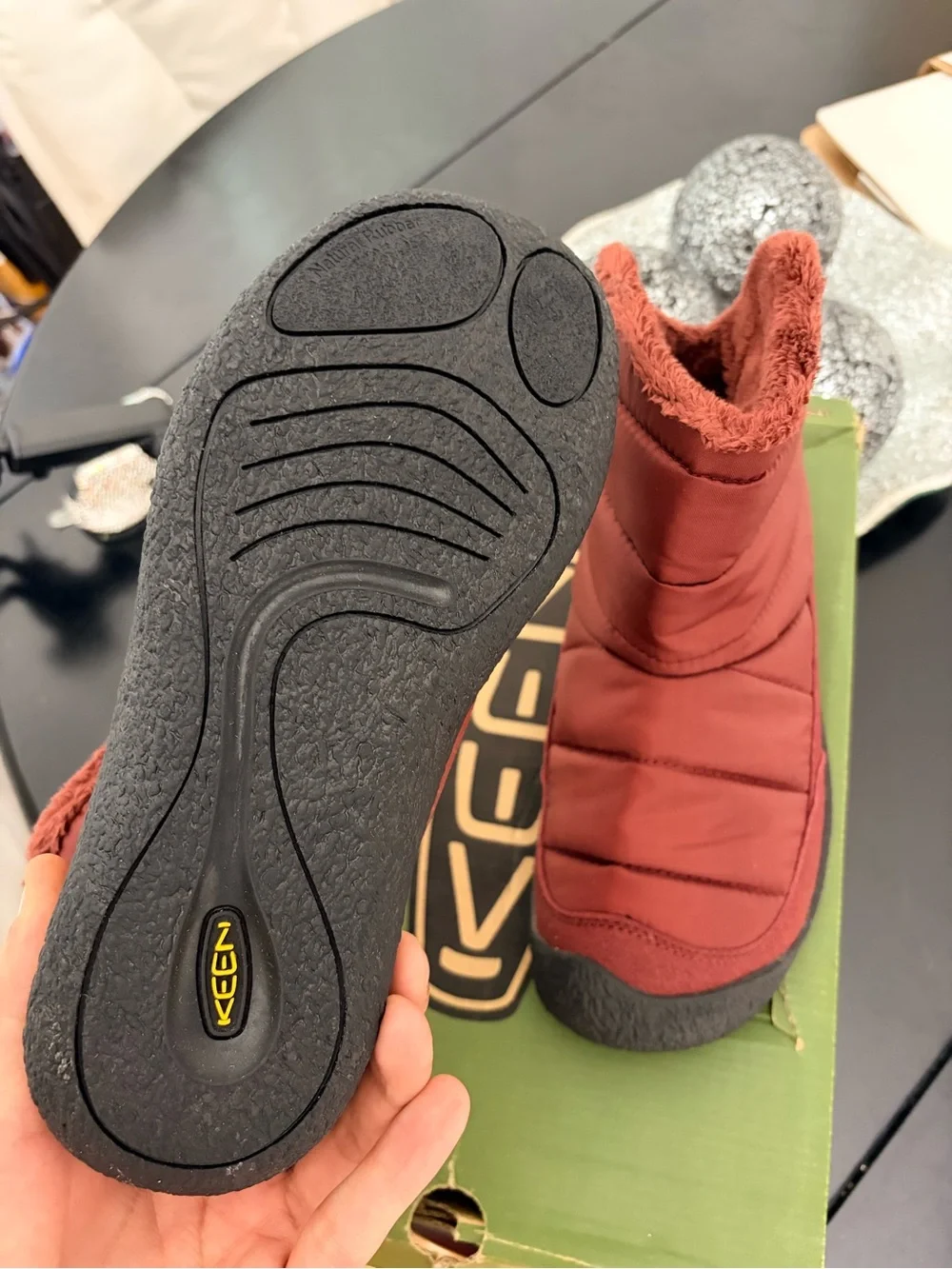 KEEN Women's Howser Fold Down bootie slipper